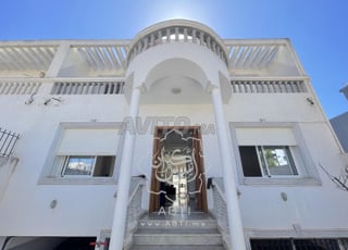 Villa en bande moderne 220m² à Sidi Rahal