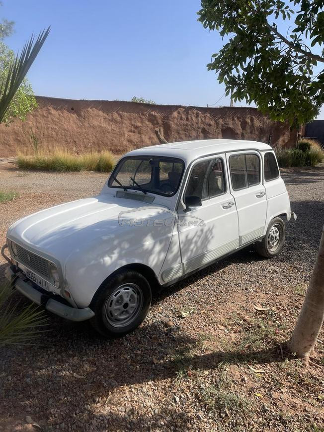 Renault R4