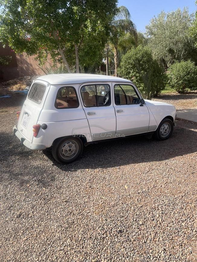 Renault R4