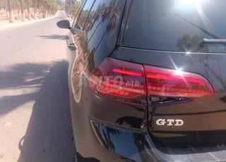 Volkswagen Golf 7 Diesel Automatique 2018 à Settat