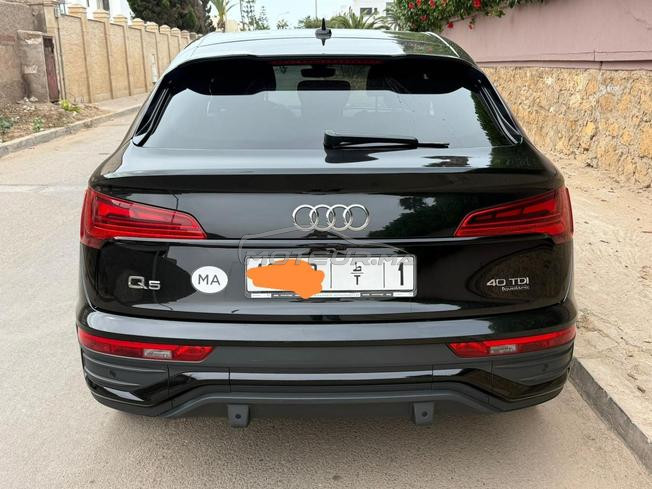 Bonjour je mets en vente une très belle Q5