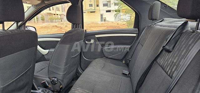 داشيا لوغان مازوت 2011 3عامرة جميع الخيارات