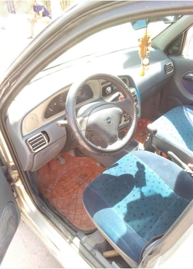 Fiat siena Diesel modèle 2002