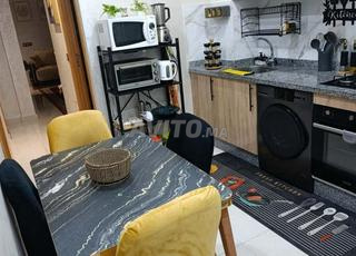 Réduction sur une table à manger dans toutes les couleurs