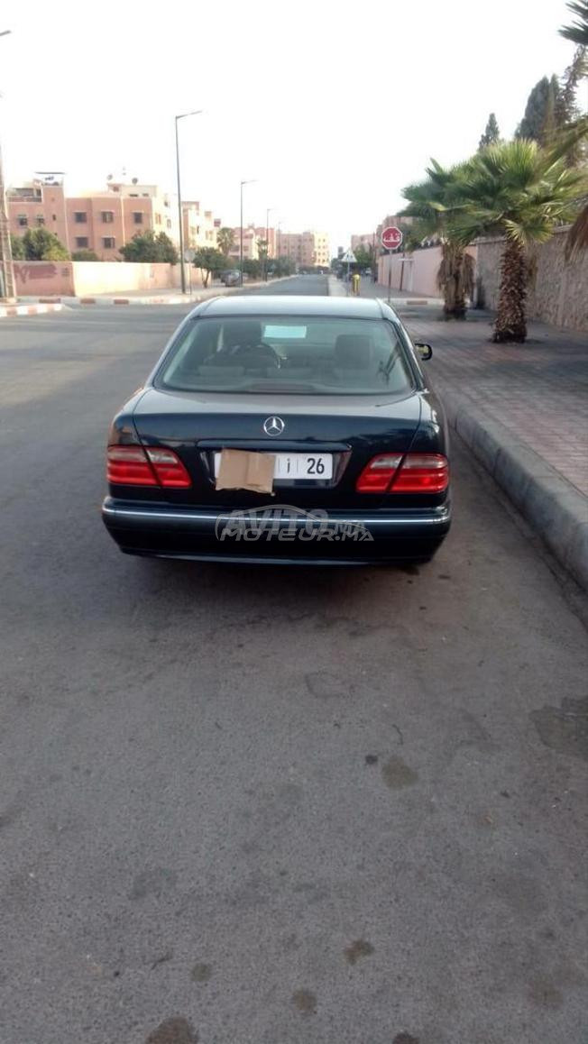 Mercedes-Benz Classe E Diesel Manuelle 2003