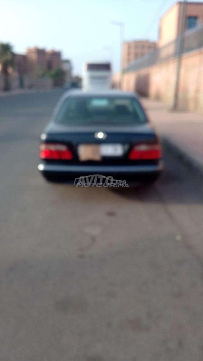 Mercedes-Benz Classe E Diesel Manuelle 2003