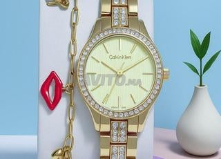 Montre et bracelet pour femmes