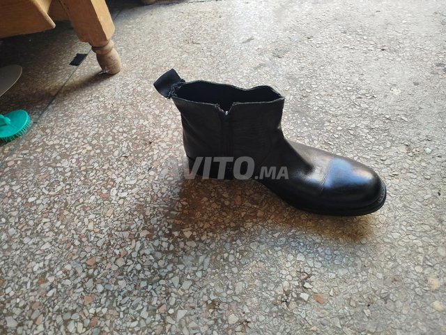 Chaussures en cuir véritable originales taille 39-40