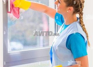 امرأة تنظيف مغربية