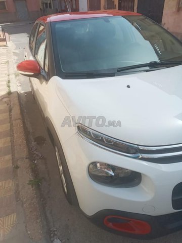 سيارة للبيع - سيتروين C3