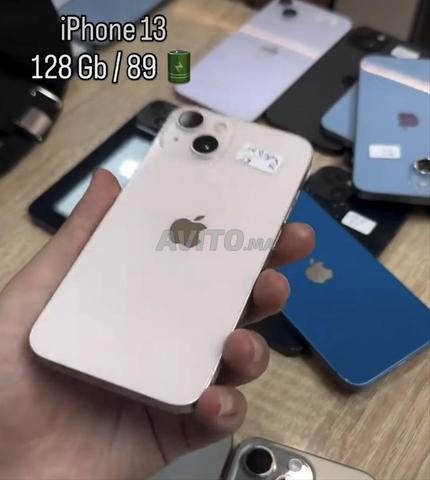 آيفون 13 عادي، كل شيء أصلي، للبيع بس