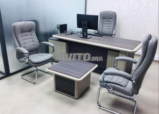 Mobilier de bureau ergonomique