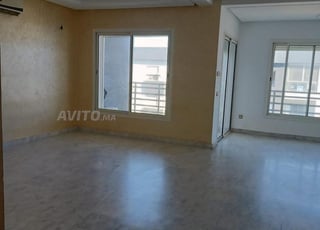 Belle appt 3 CH double salon a Harhoura