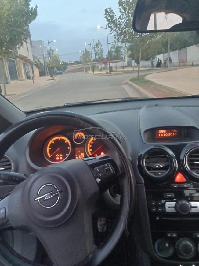 Opel Corsa Diesel Manuelle 2011 à Fès