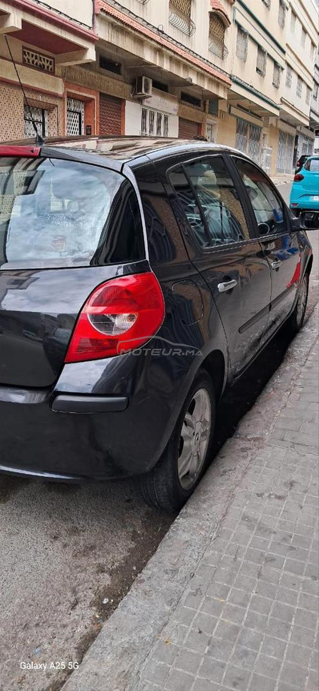 Clio 3 essence 