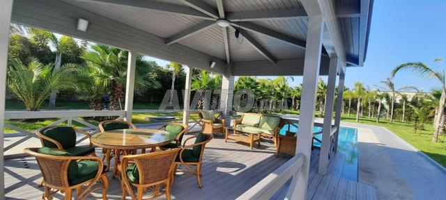 فيلا بمساحة 20000 م للإيجار في بوسكورة - 2