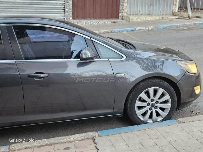 Opel Astra Diesel Manuelle 2012 à Casablanca