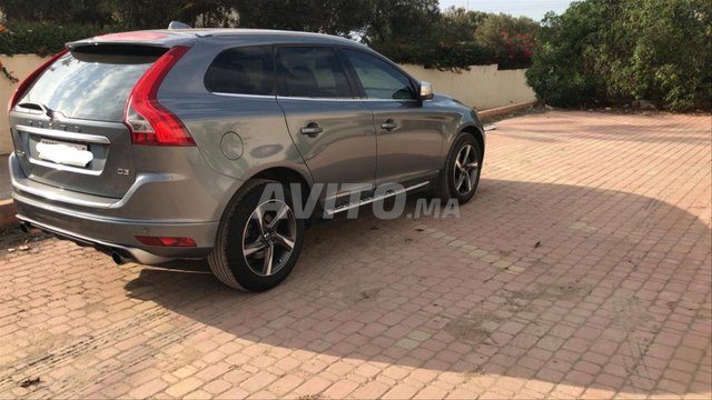 Volvo XC60 Diesel Automatique 2016 à Rabat