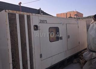 Groupe électrogène Caterpillar 220kva insonorisé