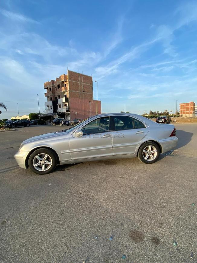 Mercedes  c220 