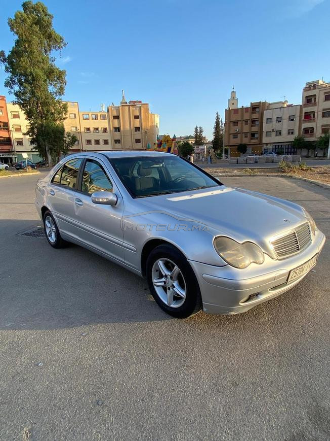 Mercedes  c220 