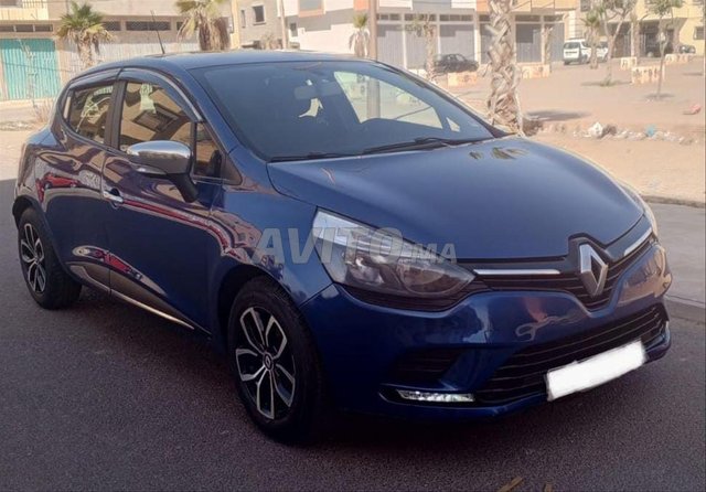 رينو كليو ديزل يدوية 2018 في الدار البيضاء