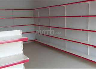 رفوف المتاجر 2025