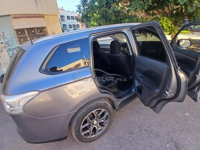 Mitsubishi 2015 – 145.000 km – 120.000 MAD 
