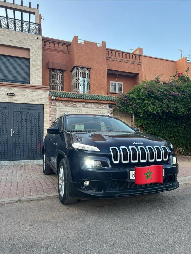 jeep Cherokee en excellent état 