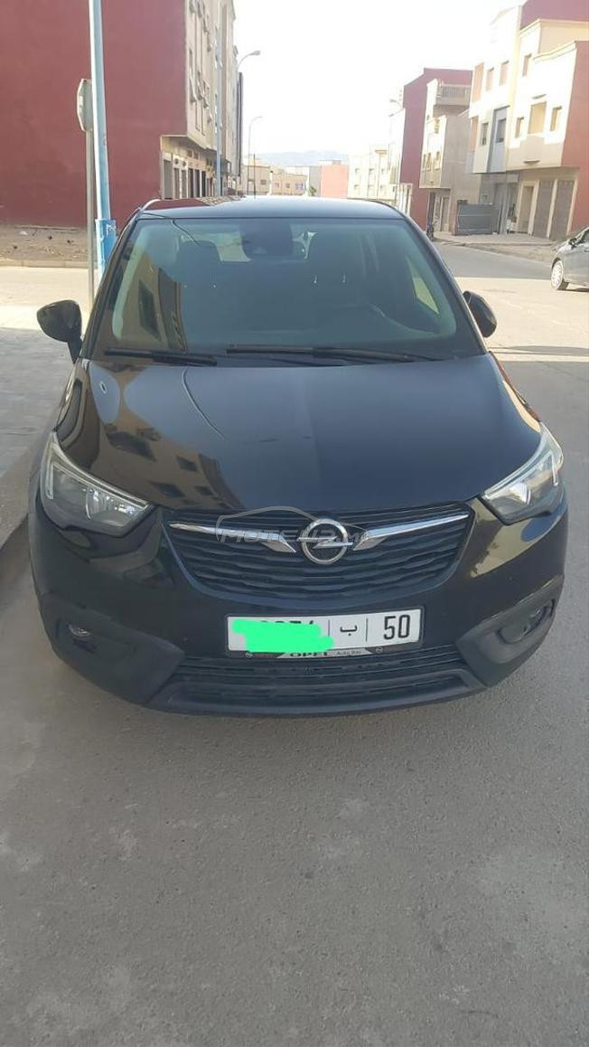 Opel Crossland Diesel Manuelle 2018 à Nador