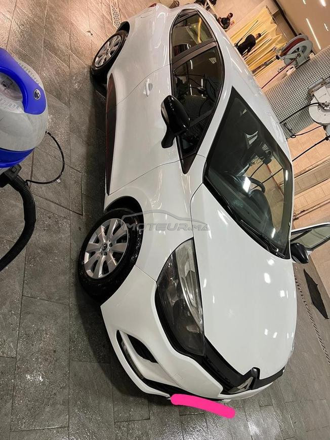 Renault Clio Diesel Manuelle 2018 à Tanger