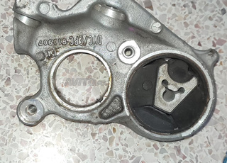 Support moteur Peugeot / Citroën