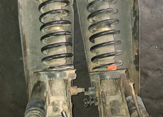 Amortisseur (Amortisseur Volvo) pour camion Volvo.