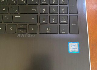 PC HP i5-8ème 8Go RAM avec cartable en très bon état