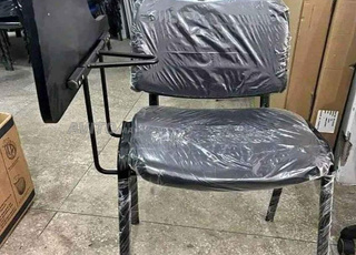 chaise écritoire professionnelle A MOHAMMEDIA