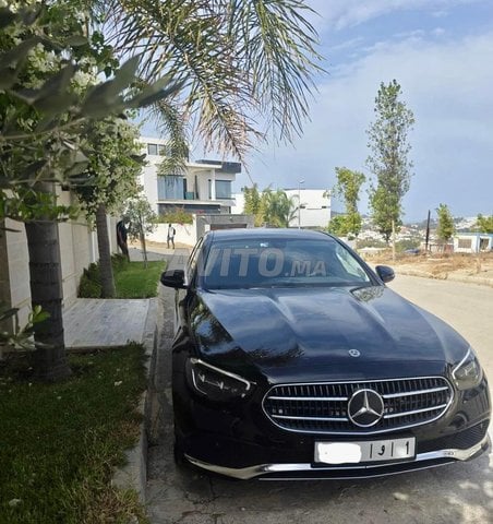 Mercedes-Benz 220 Diesel Automatique 2021 à Tanger