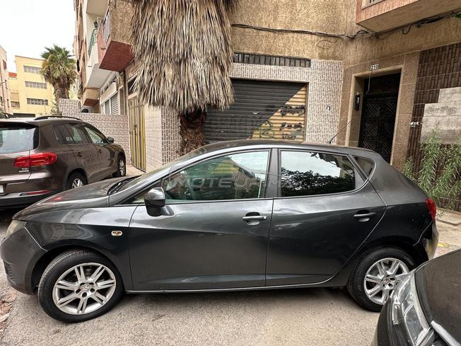 seat ibiza tres bon etat 