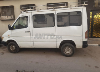 Mercedes-Benz 208 Diesel Manuelle 1997 à Bouskoura