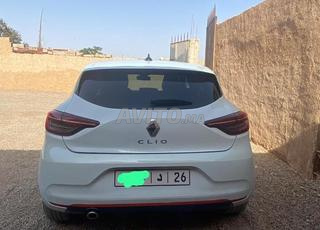 رينو كليو ديزل يدوية 2021 في مراكش