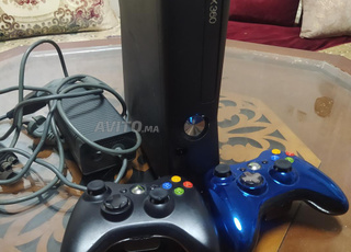 Xbox 360 slim en bon état