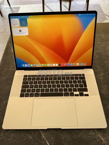 ماك بوك برو 16 بوصة i9 16 جيجابايت 1 تيرابايت