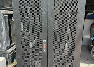 Armoires informatiques