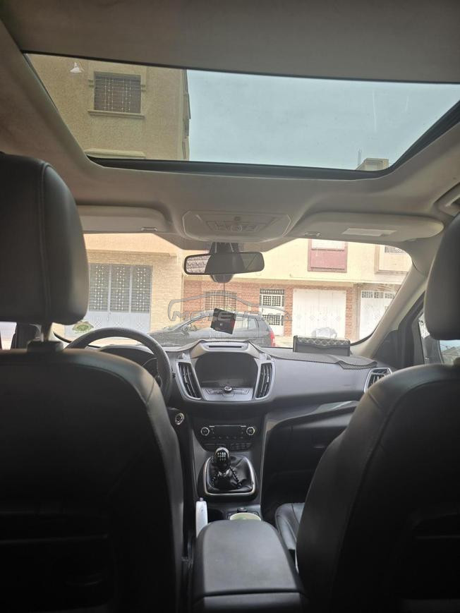 ford kuga titanium plus