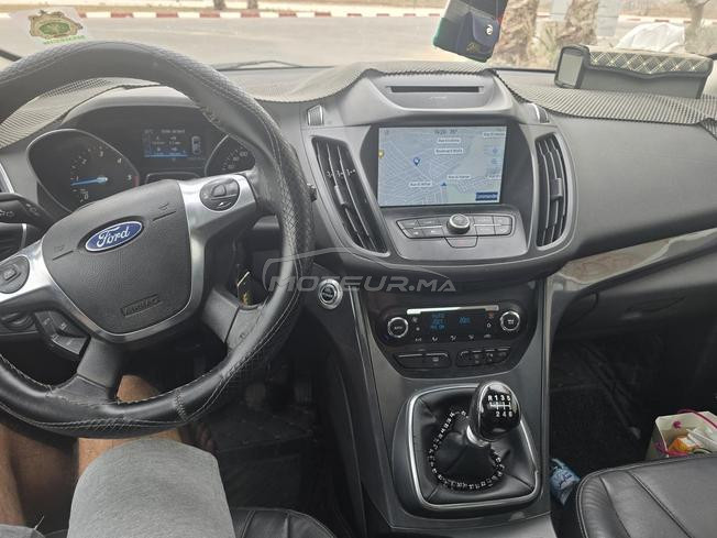ford kuga titanium plus