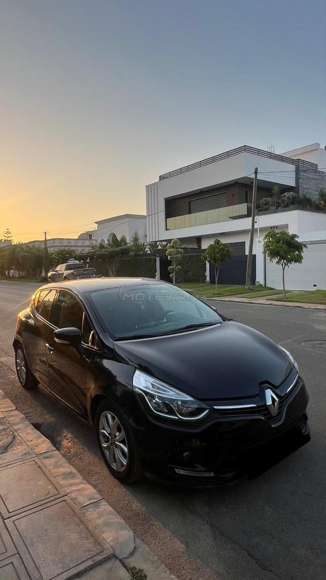 Renault Clio 4 Noir 