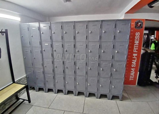 Vestiaire métallique disponible en stock 2 portes