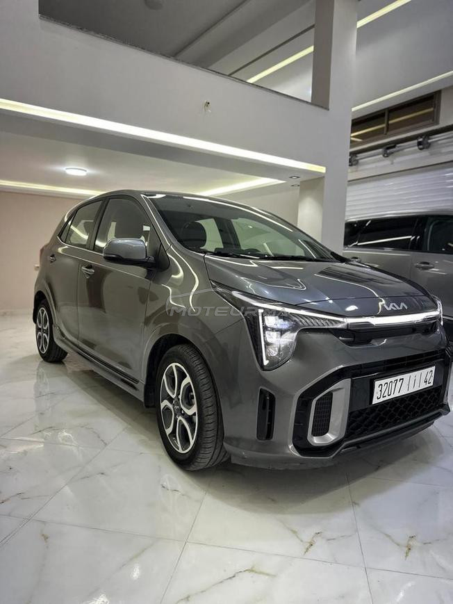 Kia Picanto Essence Automatique 2024 à Tanger