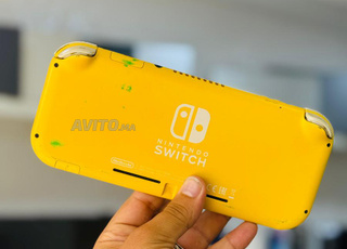 NINTENDO SWITCH LITE