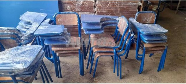 Chaise semi-métallique écritoire - offre spéciale