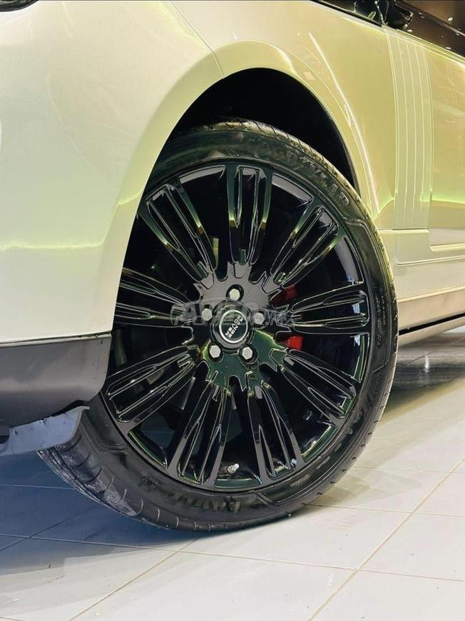 range vogue autobiography Top